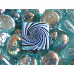 Petite bague carrée, à spirale noire/turquoise, en Fimo