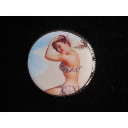 RING vintage, red pin-up, set in resin