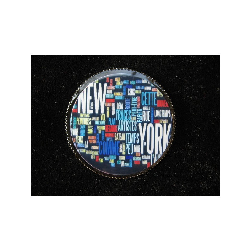 Vintage brooch, New York City Tags, set with resin