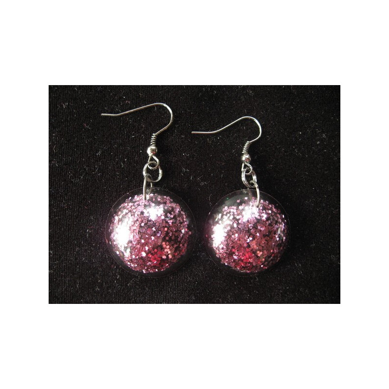 Boucles d'oreilles cabochon, paillettes prunes, en résine
