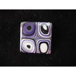 Petite bague carrée pop, noire/prune, en Fimo