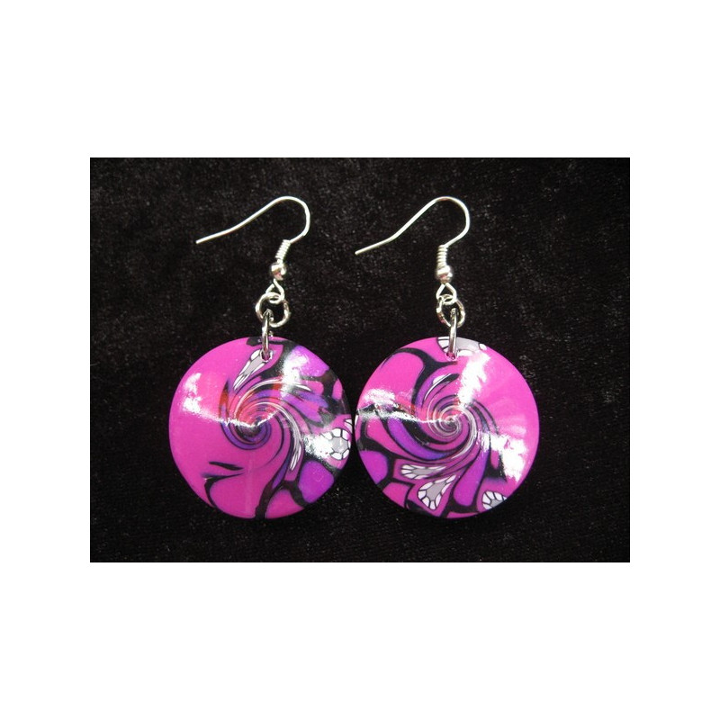 Boucles d'oreilles, spirale prune et noire, en fimo