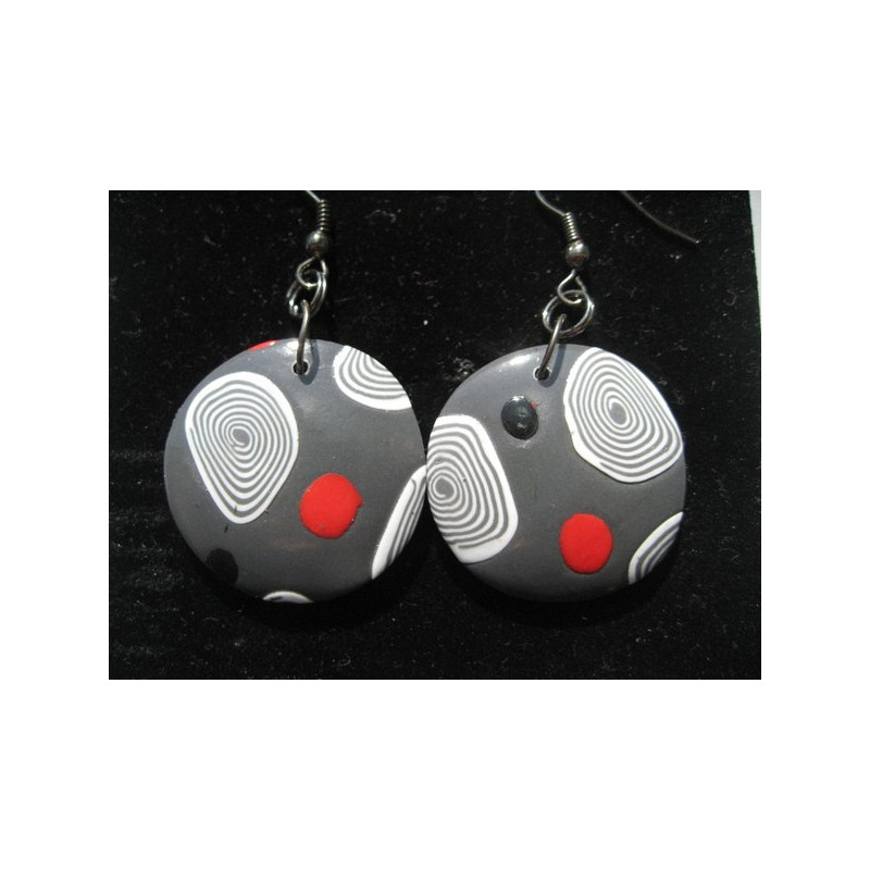 Grey/red pop earrings