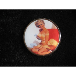 Vintage pin, blonde pin-up, set with resin
