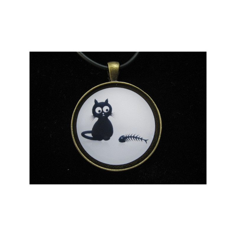 Fancy PENDANT, Cat and Fishbone, Set in Resin