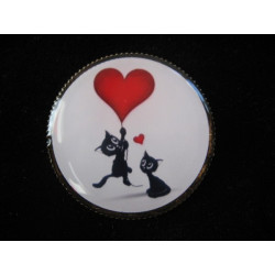 Fancy brooch, Cats in love, set with resin