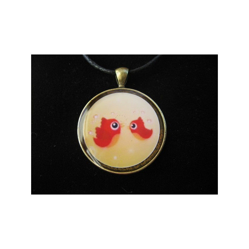 Fancy pendant, Birds in love, set in resin