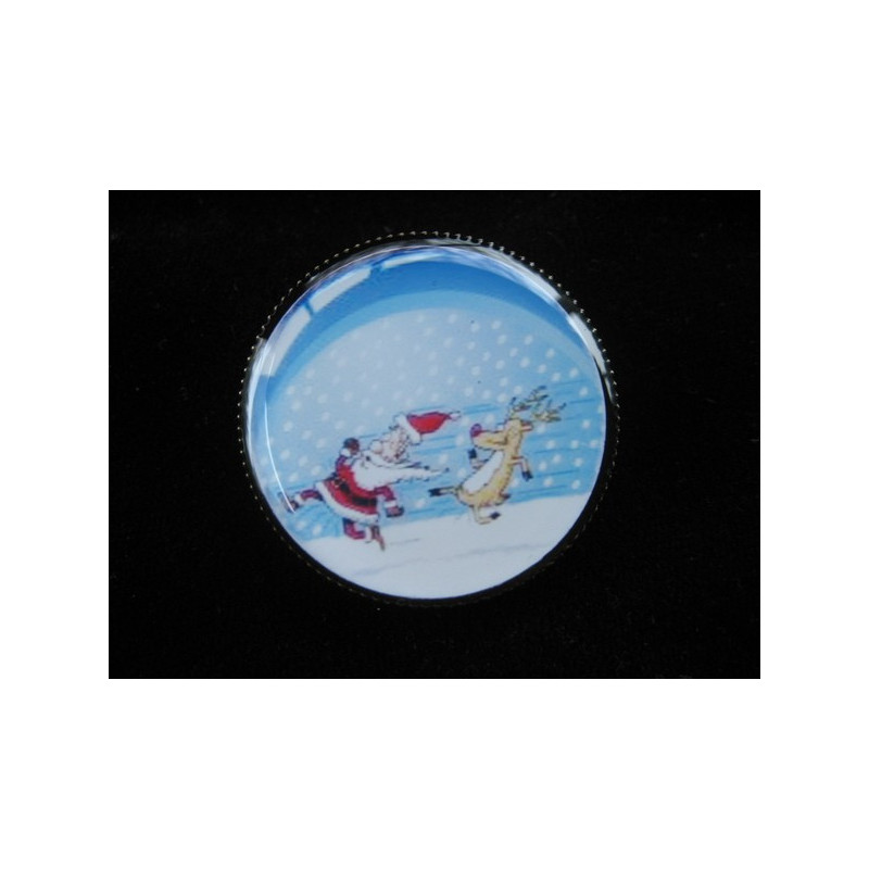 BROCHE fantaisie, Course effrénée de Noël, sertie en résine