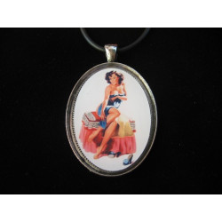 Vintage oval pendant, brown pin-up, resin set