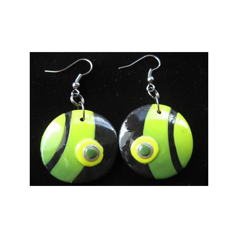 Green/black pop earrings