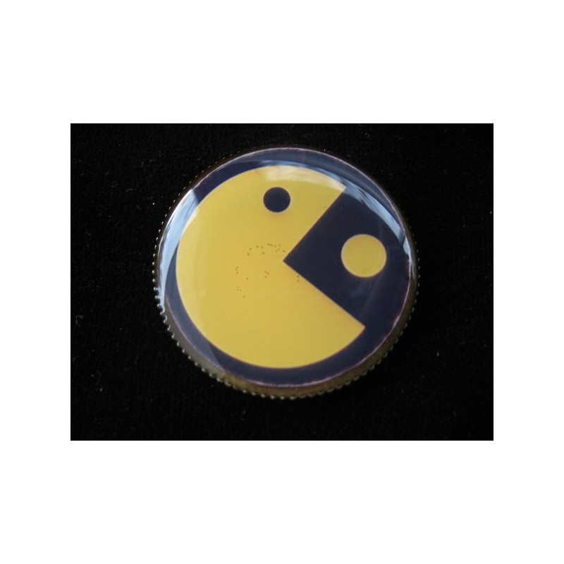 Vintage BROOCH, Pacman, set in resin