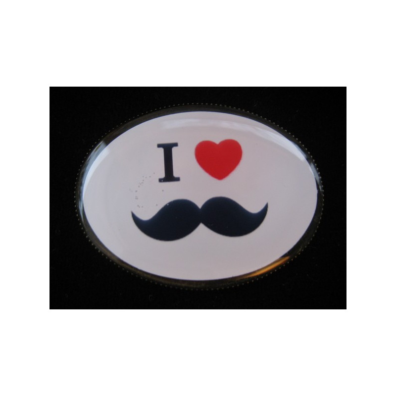 BROCHE ovale, I love moustache, sertie en résine