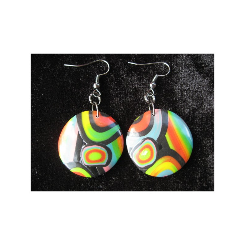 Black/multicolored pop earrings