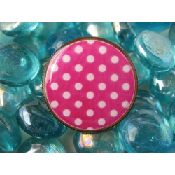 Fancy ring, white dots on fuchsia background, set with resin