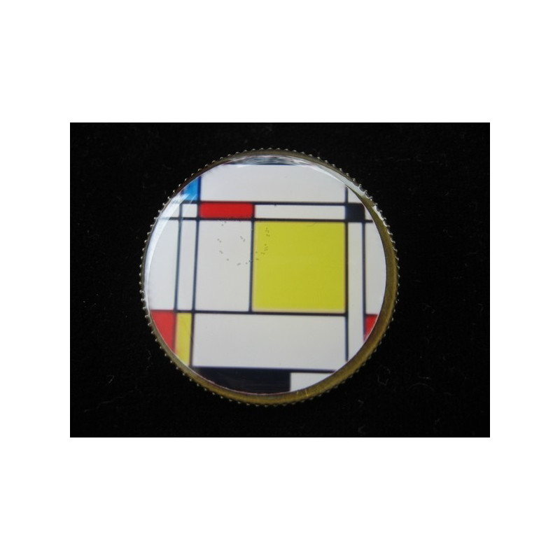 Vintage brooch, Mondrian spirit, set with resin