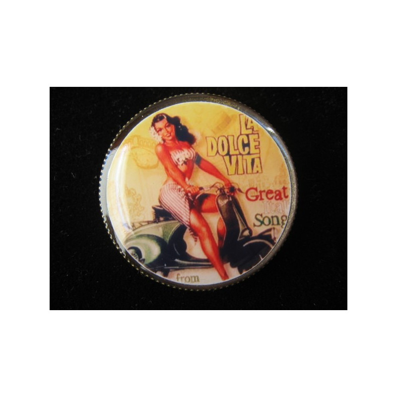 Vintage RING, Pin-Up Vespa, set in resin