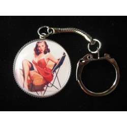 Vintage Key Ring, Pin-up red dress, resin set