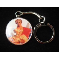 Vintage Key Ring, Blonde Pin-up, Resin Set