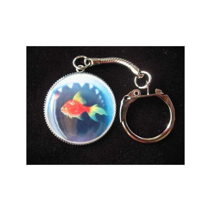 Fancy keychain, fish and shark, set with resin