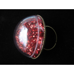 Bague grand dome, paillettes rouges mobiles