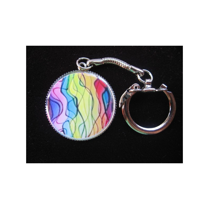 Keychain graphic, multicolored patterns, set in resin