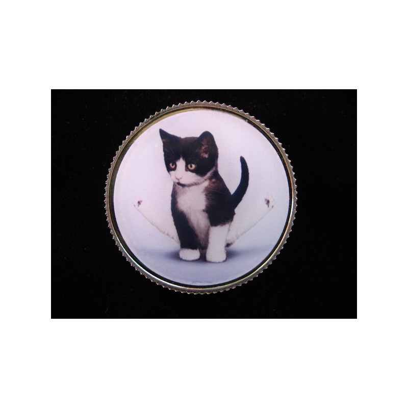 Bague fantaisie, Chaton gymnaste, sertie en résine