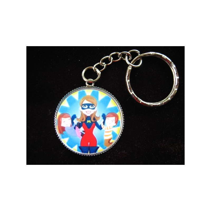 Fancy keychain, Super Mom, set in resin