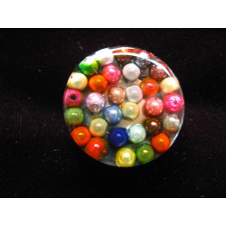Small round resin ring multicolored pearls