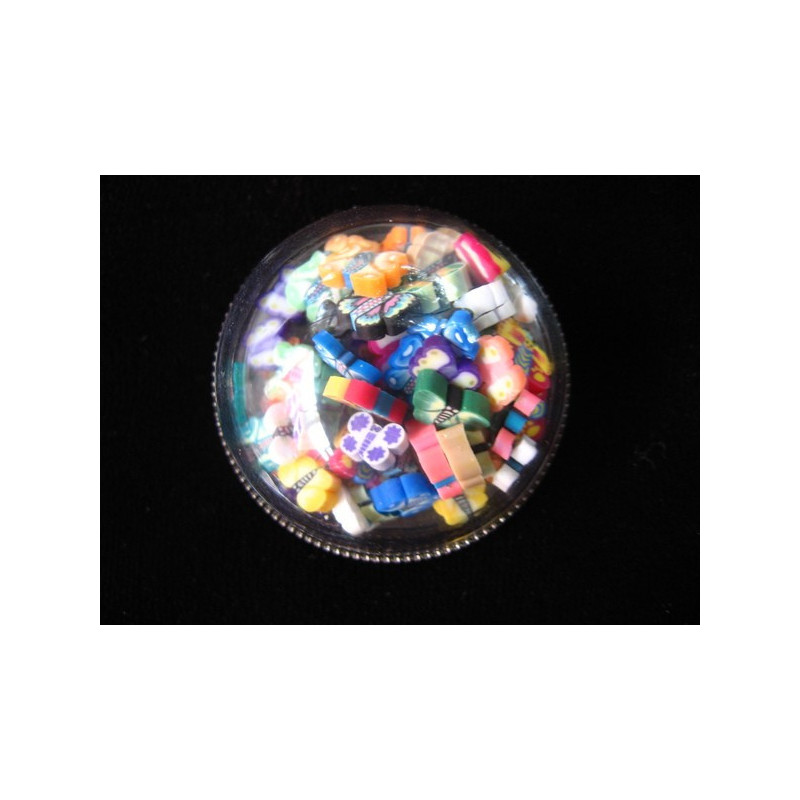 Bague grand dome, papillons multicolores mobiles