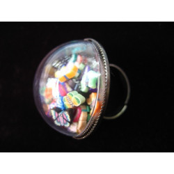 Bague grand dome, papillons multicolores mobiles