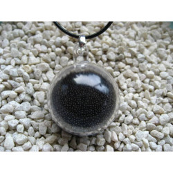 Bubble pendant, mobile black microbeads