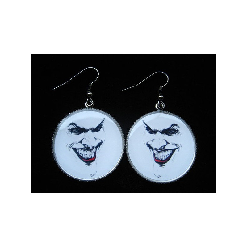 Boucles d'oreilles, Joker, serties en résine