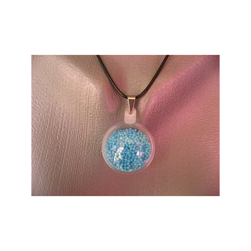 Moving turquoise minipearls Bubble pendant