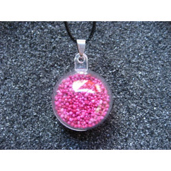 Pendentif bulle, miniperles fuchsias mobiles