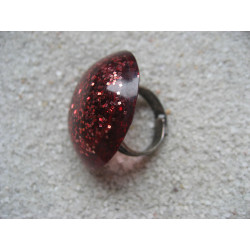RING large cabochon, red glitter, resin
