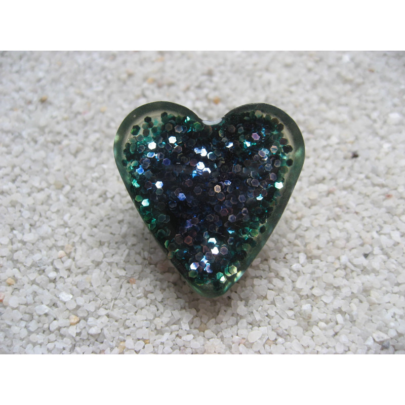 Heart ring, blue glitter, resin