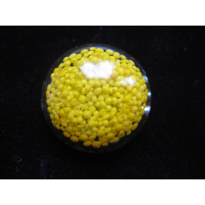 Bague petit cabochon, miniperles jaunes, en résine