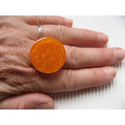 Fancy ring, orange sand, in resin