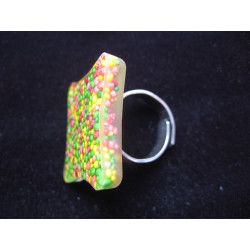 Square ring, multicolored minipearls, in resin