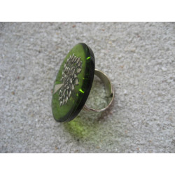 Big Zen ring, Silver tree of life, on green resin background