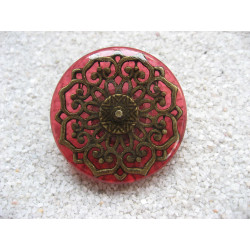 Grande bague, Etoile bronze Mandala, sur fond rouge en résine