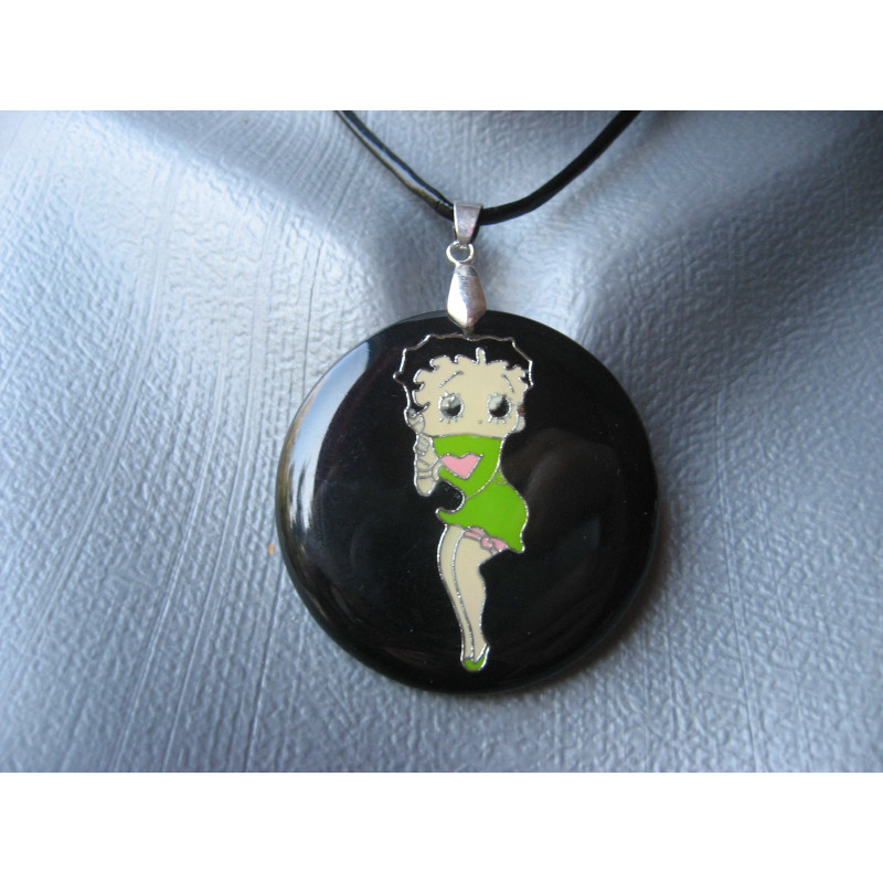 Large pendant, Pin-up on black resin