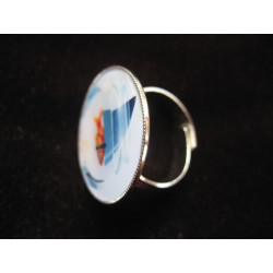 Small adjustable ring, fish or shark, set in resin