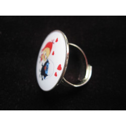 Small kawaii ring, Calimero in love, set in resin