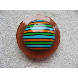 Very large ring, cabochon with multicolored stripes in fimo, on a copper brown resin background