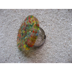 Grande bague perles rocailles multicolores en résine