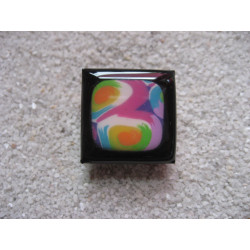 Square RING, multicolored fimo cabochon, on a black resin background