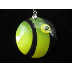 Graphic pendant, green and black cabochon in fimo
