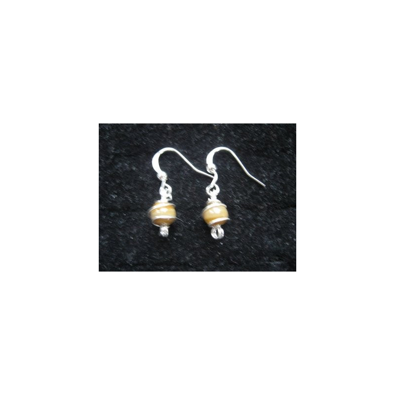 Boucles d'oreille marrons