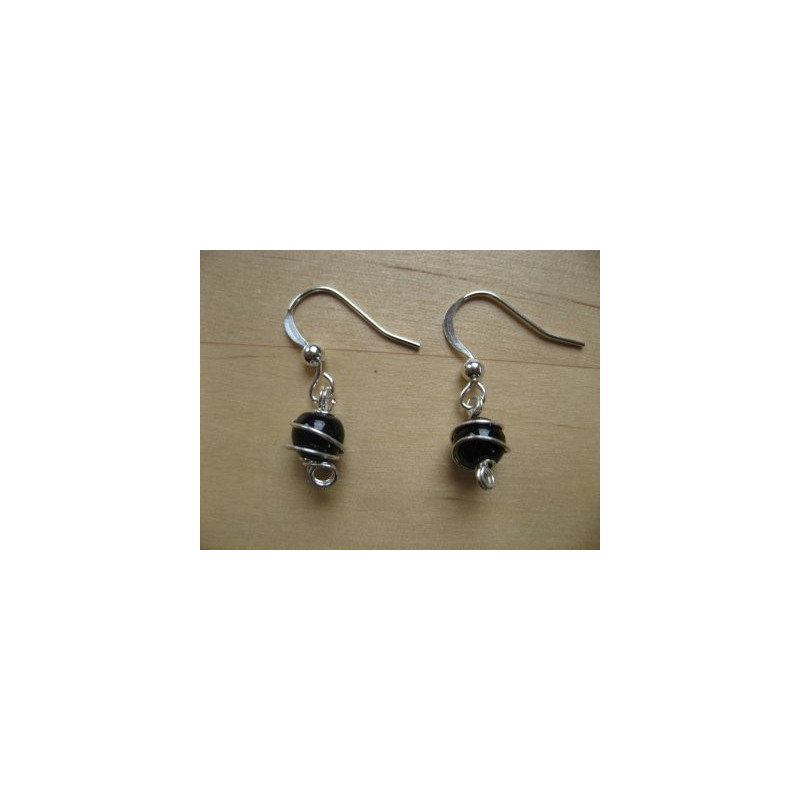 Boucles d'oreille noires